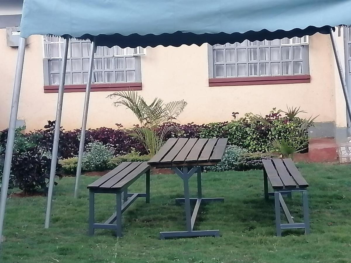 The Rhine Guest House - Eldoret Exterior foto